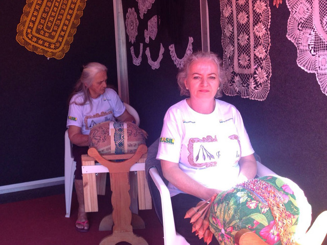 Maria dos passos e nerivalda display